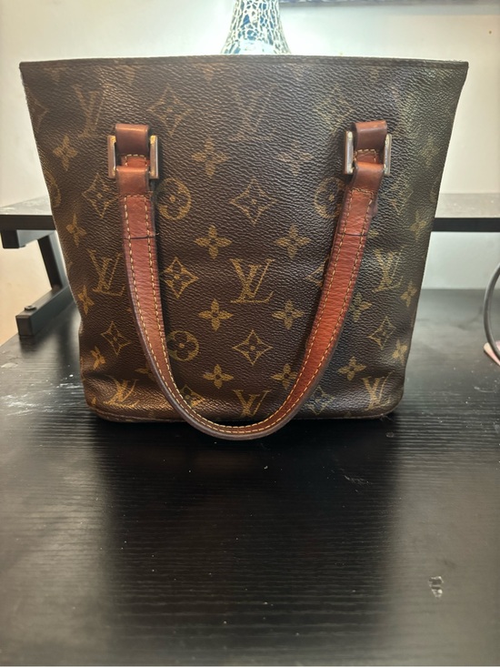 Louis Vuitton Handbags - Authentic Louis Vuitton Monogram Vavin PM Tote Bag